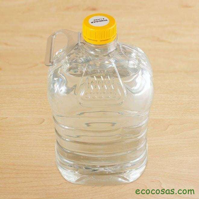 10 secretos de limpieza con Vinagre 1 White_vinegar_5_litre_